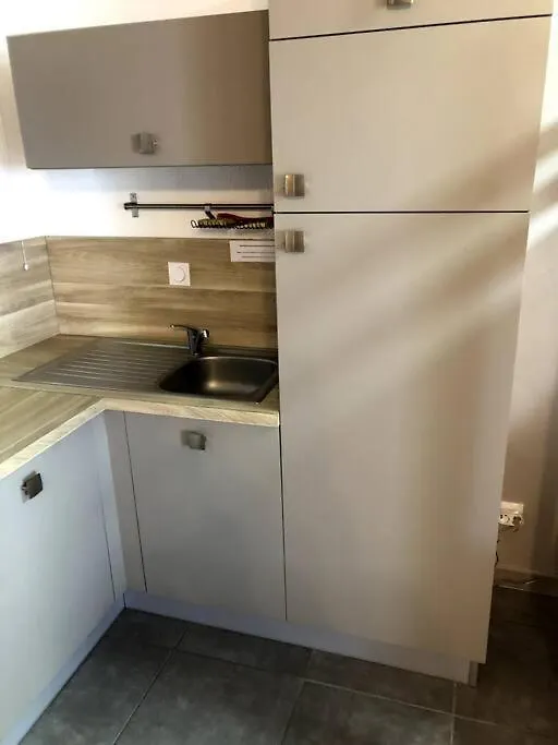 Residence Les Martinets, Grand Studio Vue Degagee, 4 Couchages, Cellier, Meuble De Tourisme 3 Etoiles, Parking Gratuit Chamrousse
